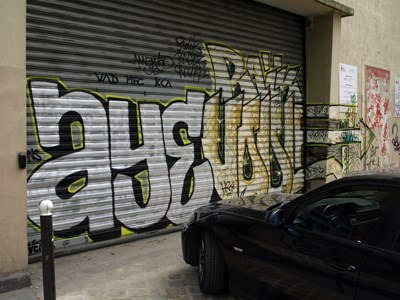 photo graffiti Paris 20eme arrondissement